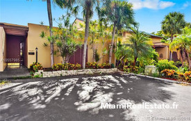 MIAMI LAKES LOCH LOMOND E